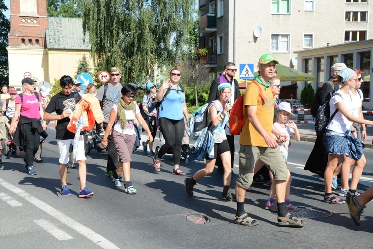 "Jedynki" wchodzą do Strzelec