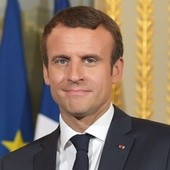 Większość Francuzów niezadowolonych z Macrona