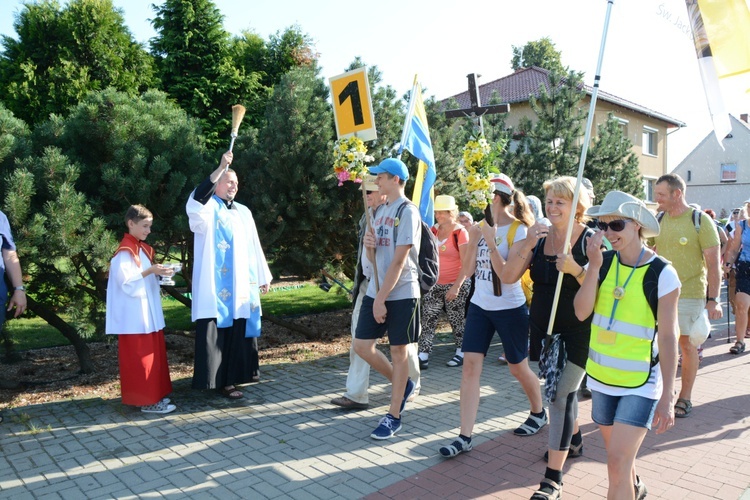 Między Gwoździanami a Ciasną