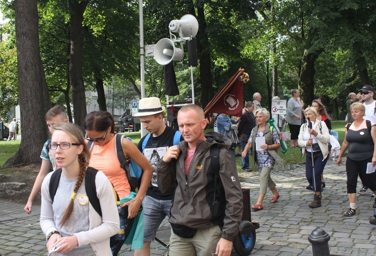 Rozpoczęcie Pieszej Gliwickiej Pielgrzymki na Jasną Górę 