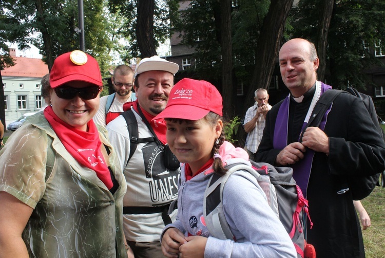 Rozpoczęcie Pieszej Gliwickiej Pielgrzymki na Jasną Górę 