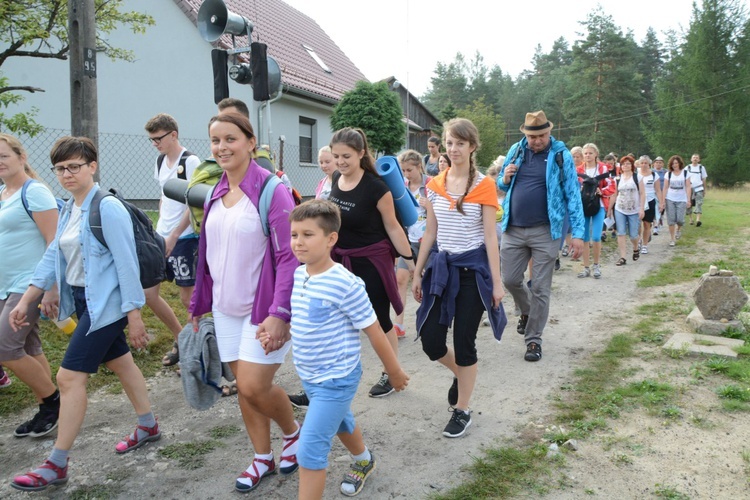 Czwartkowy poranek na szlaku