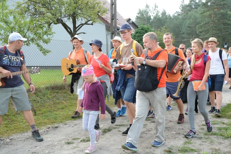 Czwartkowy poranek na szlaku