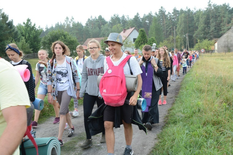 Czwartkowy poranek na szlaku