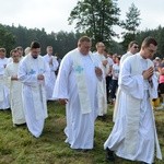 Msza św. na polanie w Pietraszowie