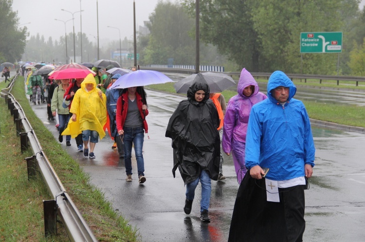 Pielgrzymka Kobiet do MB Piekarskiej 2017 - cz.1