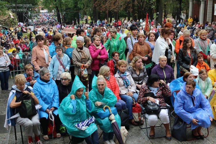 Pielgrzymka Kobiet do MB Piekarskiej 2017 - cz.4