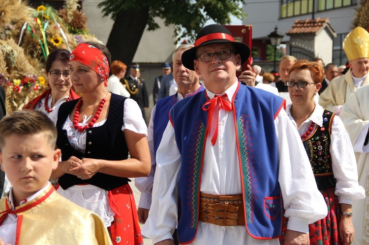 Dożynki wojewódzkie w Bobowej