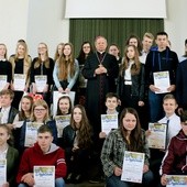 Każdego roku kilka tysięcy uczniów w diecezji radomskiej bierze udział w konkursach katechetycznych organizowanych przez Wydział Katechetyczny kurii biskupiej