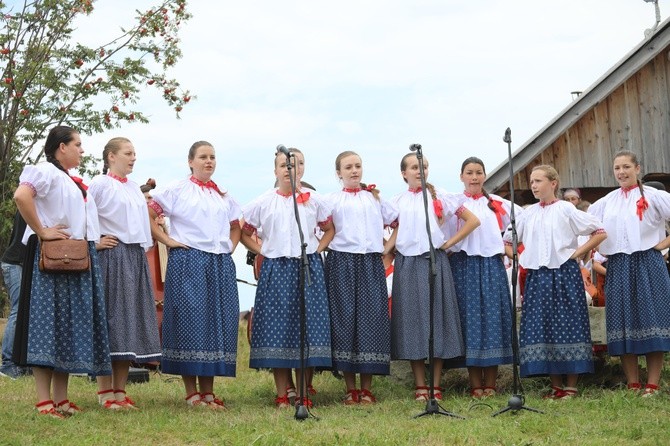 Karpacka watra na Złotym Groniu w Istebnej