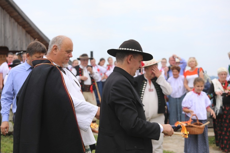 Karpacka watra na Złotym Groniu w Istebnej