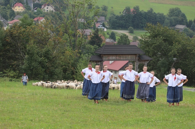 Karpacka watra na Złotym Groniu w Istebnej