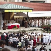 Błogosławieństwo otrzymało w tym roku 79 animatorów i ceremoniarzy parafialnych.