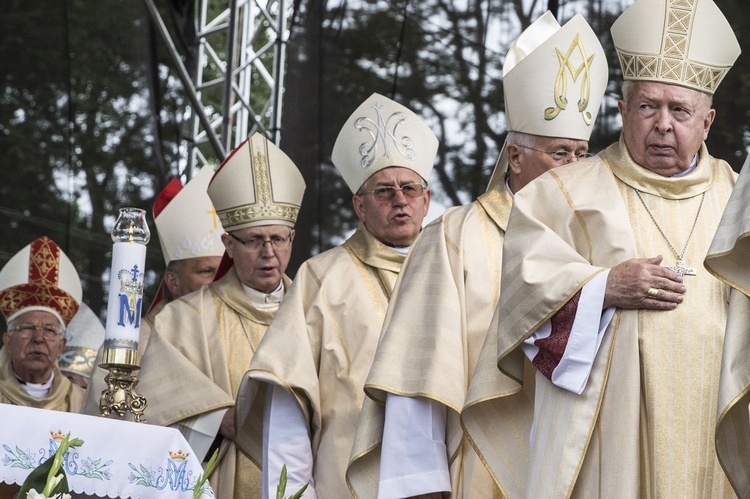 Msza św. przed ikoną jasnogórską - cz. 3