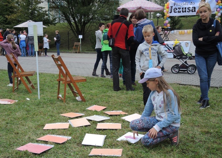 Festyn parafialny na Złotych Łanach