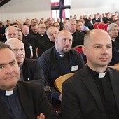 Formacja duszpasterska obejmuje wszystkich duchownych pracujących w diecezji.