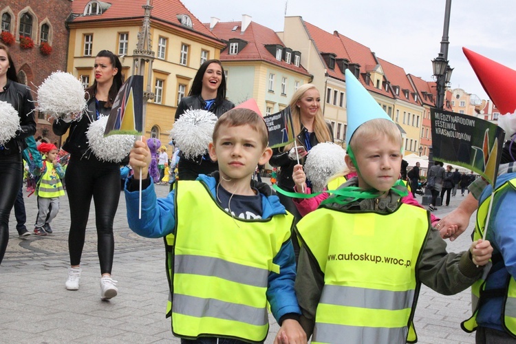 Krasnale, wszędzie krasnale...