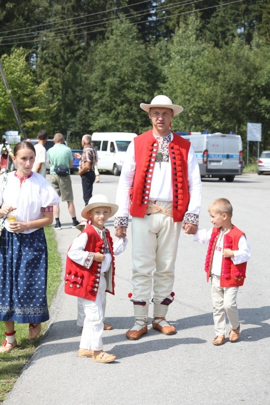 Korowód górali karpackich przez Istebną - 2017