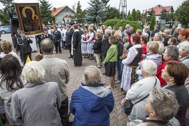 Mała Jasna Góra w Woli Rasztowskiej