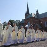 Procesja do ołtarza