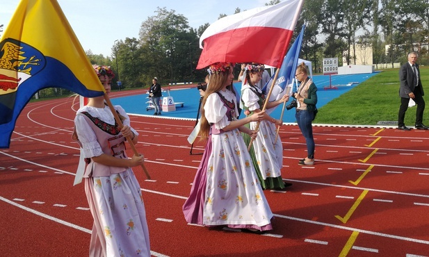 Uroczystość otwarcia stadionu miejskiego w Rudzie Śląskiej 