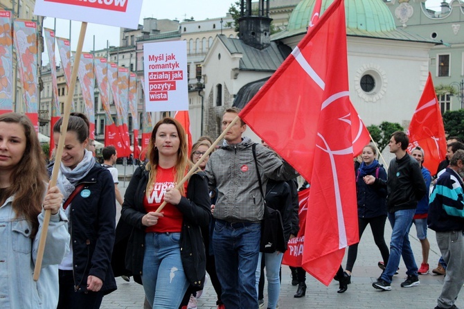 Studniówka "Szlachetnej Paczki" i "Akademii Przyszłości" w Krakowie