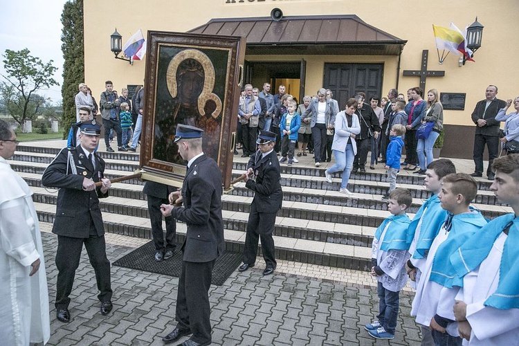 Matka Boża w Lucynowie