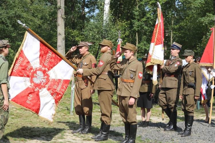 Na polanie śmierci żołnierzy "Bartka" w Starym Grodkowie - 2017