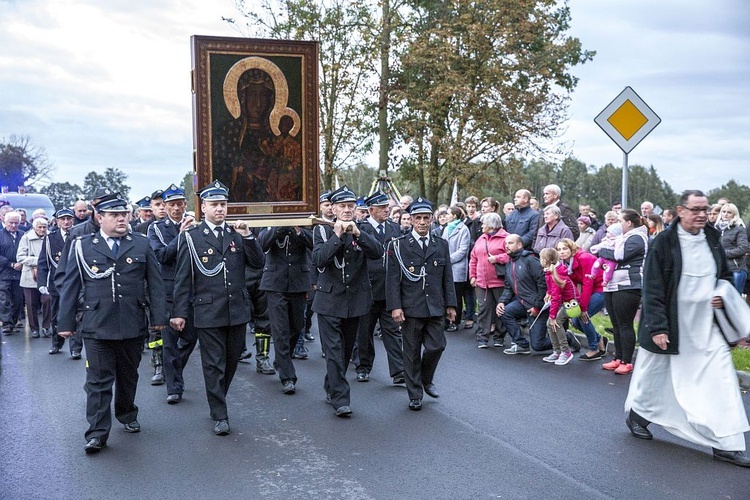 Pozostań nam Mamą w Sulejowie