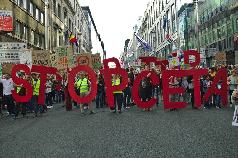 W czwartek wchodzi w życie umowa handlowa CETA