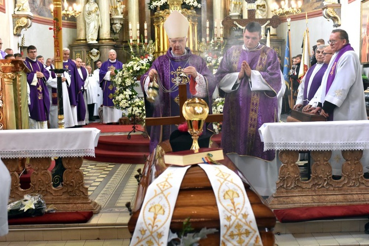 Ostatnie pożegnanie dziekana dekanatu Lądek-Zdrój