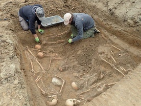 Masowe groby jeńców niemieckich odkryto w Gorzowie Wlkp.