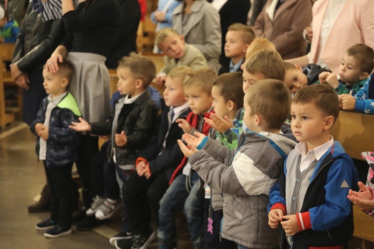 Poświęcenie Przedszkola Parafialnego im. św. Jana Pawła II w Andrychowie