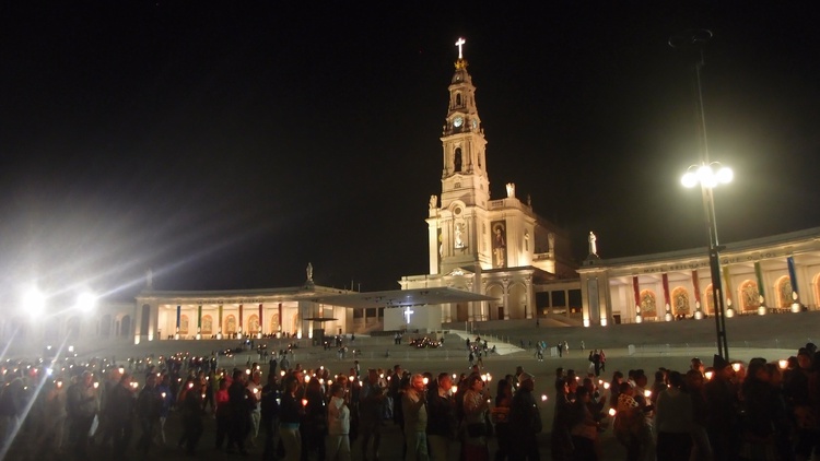 Fatima 100 lat po objawieniu się tam Matki Bożej