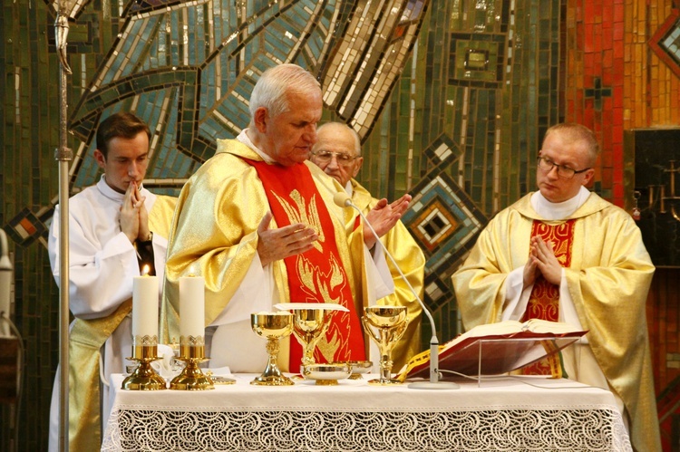 Odpust w Rusinowicach i pożegnanie ks. F. Baliona