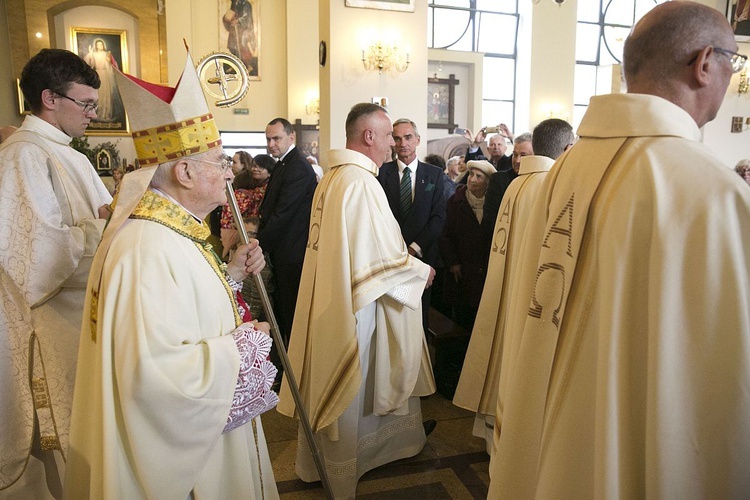 Nowe sanktuarium św. o. Pio na Gocławiu