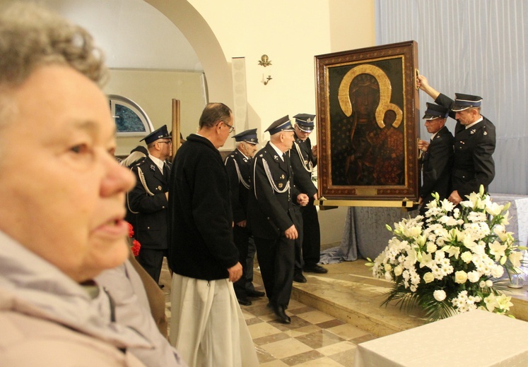 Jasnogórska Pani w parafii w Tłuszczu