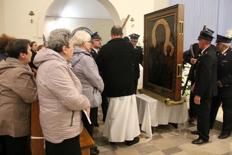 Jasnogórska Pani w parafii w Tłuszczu