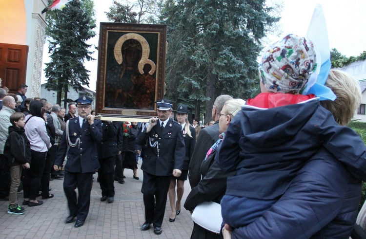 Jasnogórska Pani w parafii w Tłuszczu