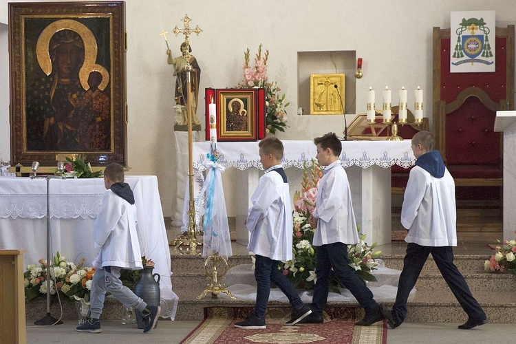 Maryja pozostaje w Miąsem. Chce odwiedzić każdą rodzinę