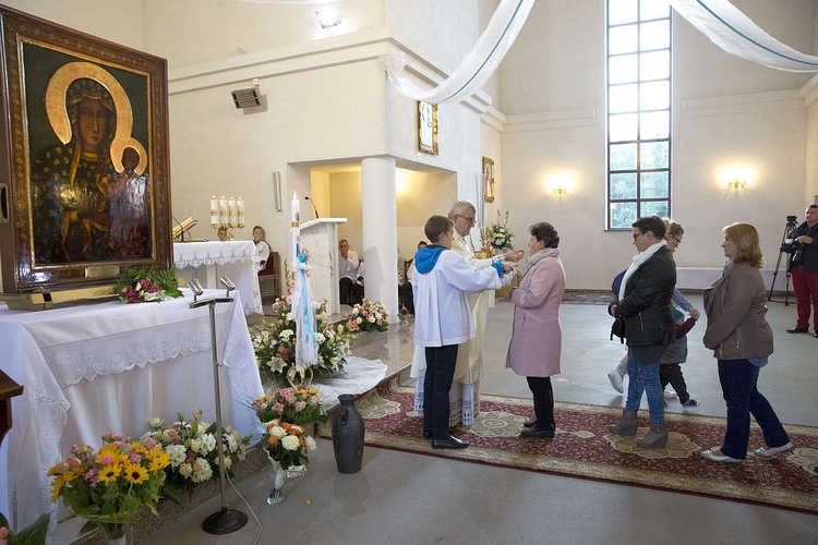 Maryja pozostaje w Miąsem. Chce odwiedzić każdą rodzinę