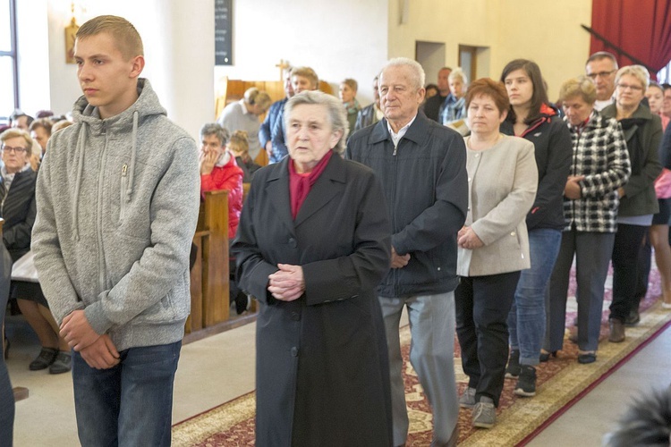 Maryja pozostaje w Miąsem. Chce odwiedzić każdą rodzinę