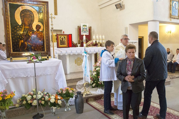 Maryja pozostaje w Miąsem. Chce odwiedzić każdą rodzinę