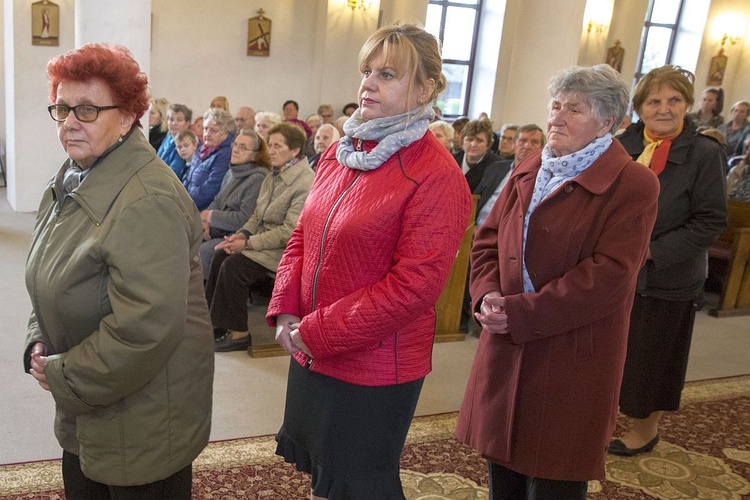 Maryja pozostaje w Miąsem. Chce odwiedzić każdą rodzinę