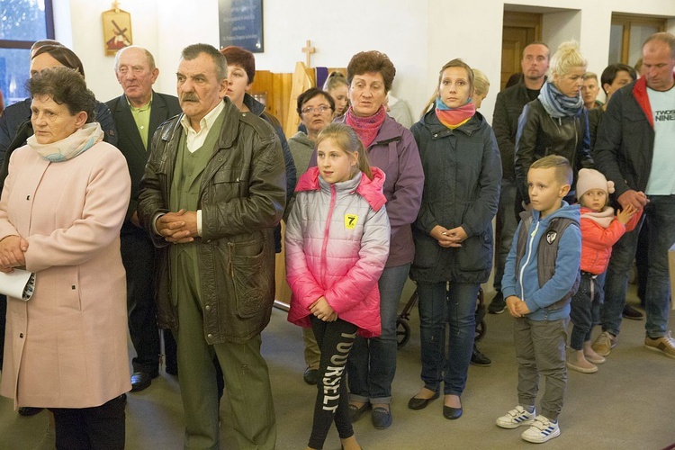 Maryja pozostaje w Miąsem. Chce odwiedzić każdą rodzinę