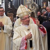 Abp Głódź zaprasza na Dzień Papieski