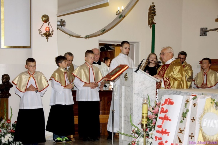 Złoty jubileusz kapłaństwa ks. Eugeniusza Nycza w Porąbce