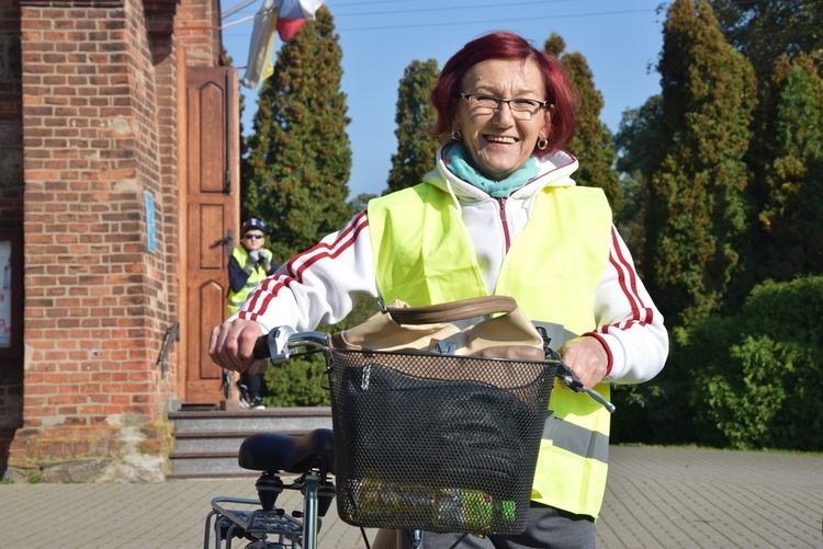 Rowerowa pielgrzymka do Domaniewic