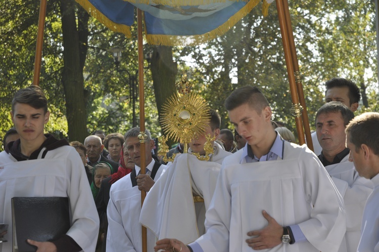 Święto różańcowe w Wysokienicach