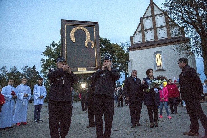 W Stanisławowie jak w Kanie Galilejskiej